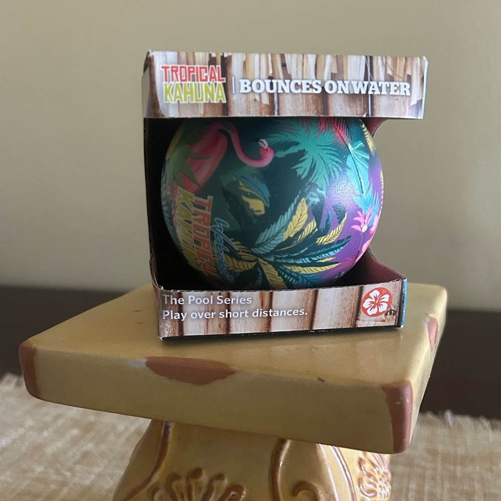 Tropical Kahuna Water Ball